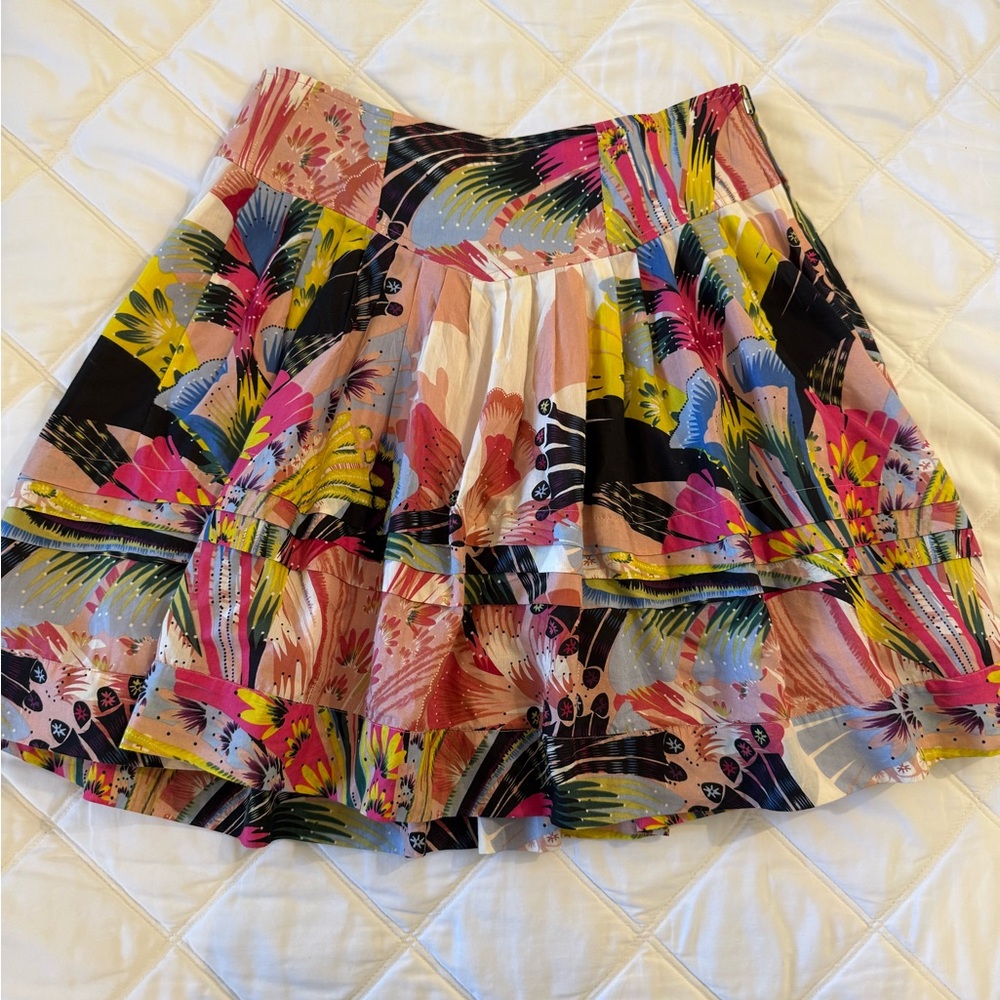 Women’s skirt, size 2, multi color and tiered